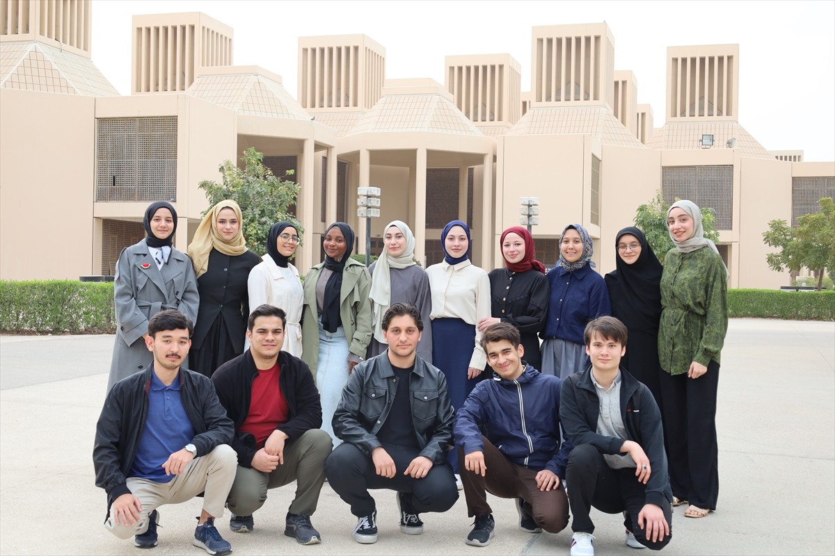 Türkiye’nin Doha Büyükelçiliği’nin girişimleri ve Türkiye Maarif Vakfı (TMV) ile Katar...