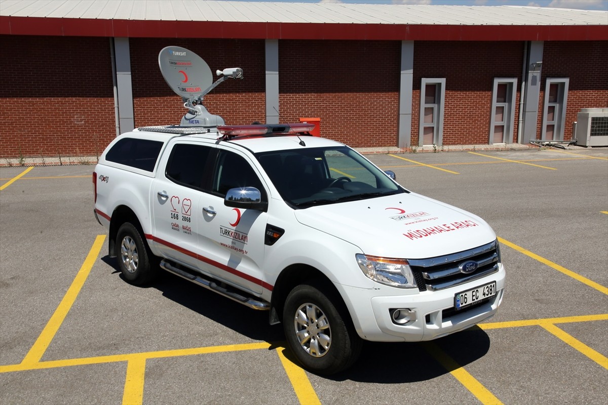 Türksat AŞ, afet ve acil durumlarda kritik rol oynayan uyduların, müdahale ekiplerinin iletişim...