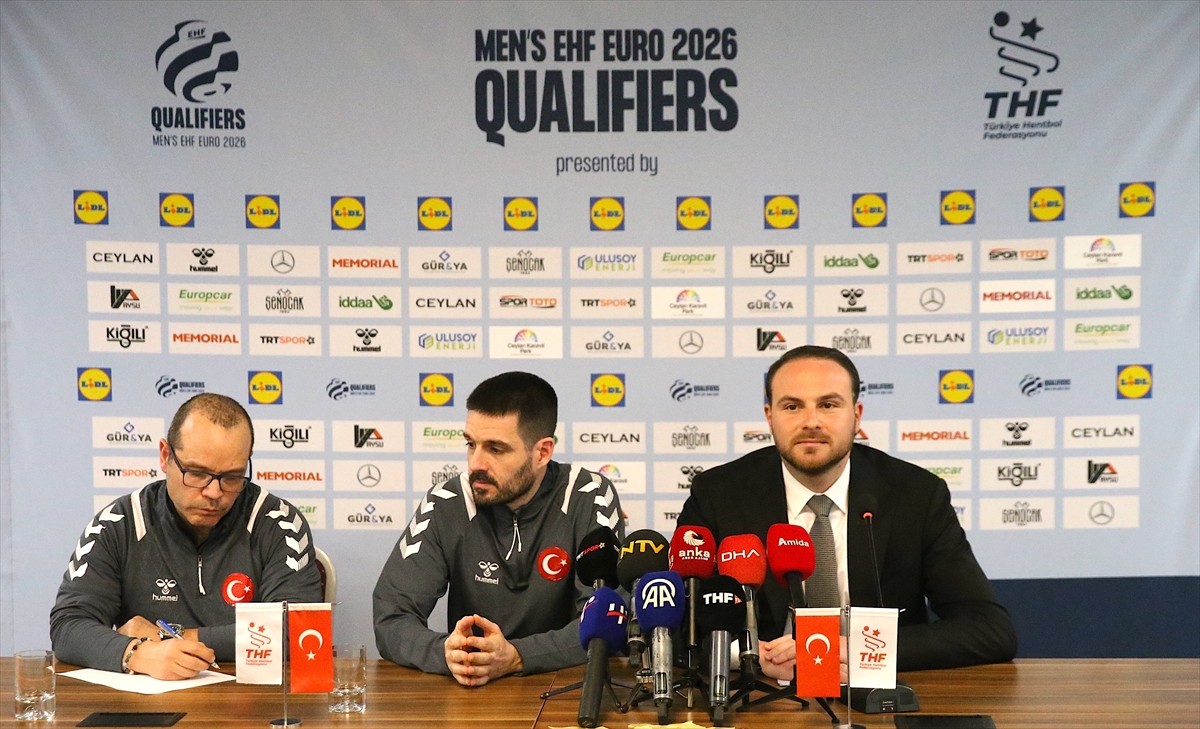 A Milli Erkek Hentbol Takımı, 2026 Avrupa Şampiyonası Elemeleri 7. Grup 3. maçında Diyarbakır'da...