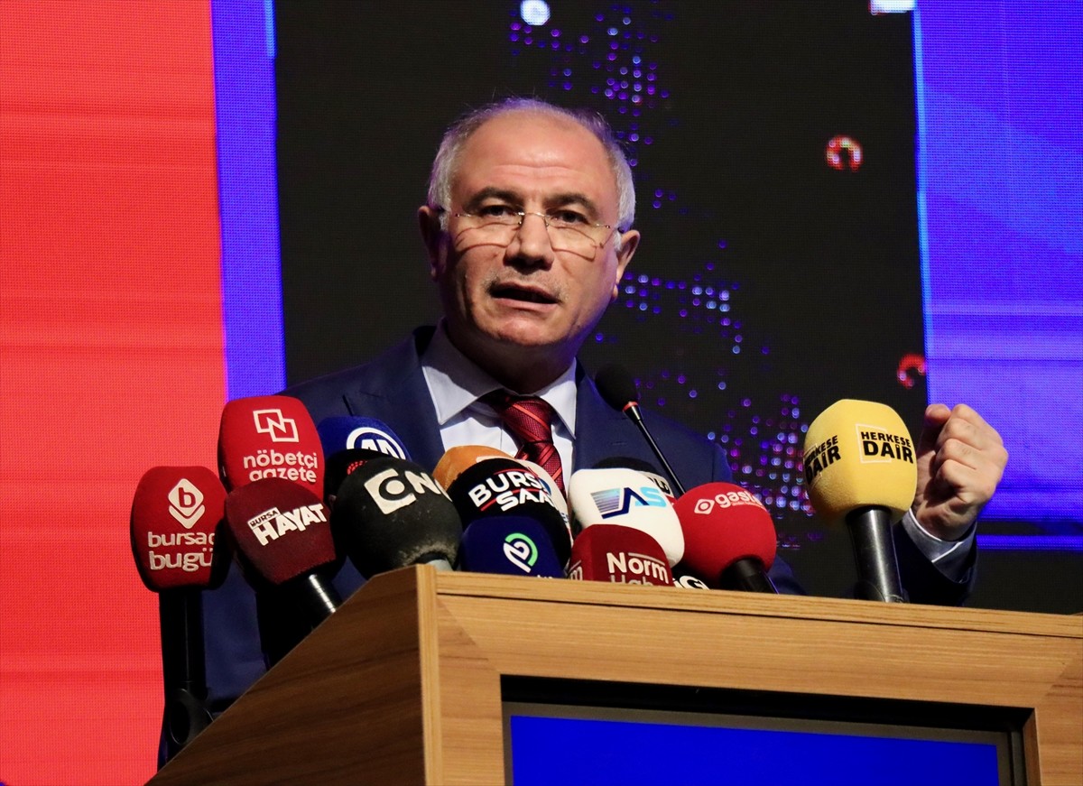 AK Parti Genel Başkanvekili Efkan Ala, Merinos Atatürk Kongre ve Kültür Merkezi'nde (AKKM), AK...