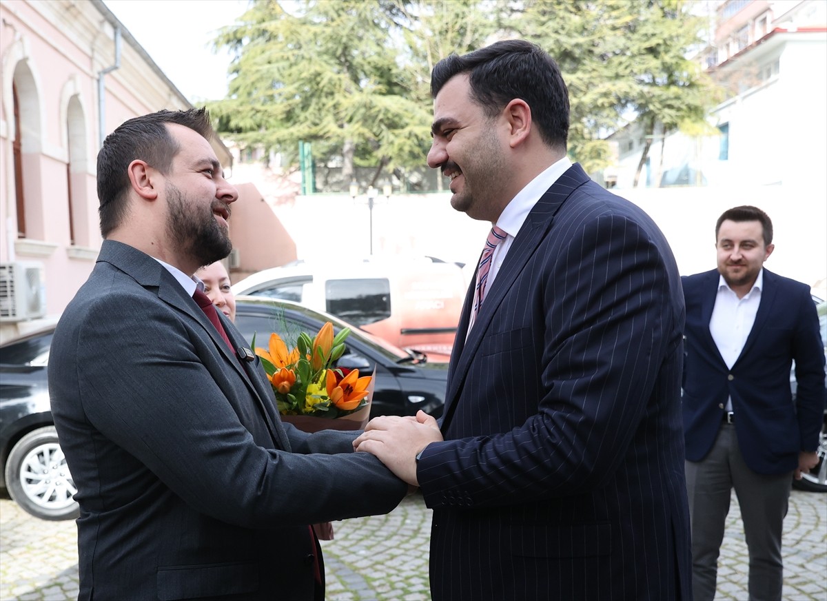 AK Parti Genel Sekreteri ve İzmir Milletvekili Eyyüp Kadir İnan, Kırklareli'nde ziyaretlerde...