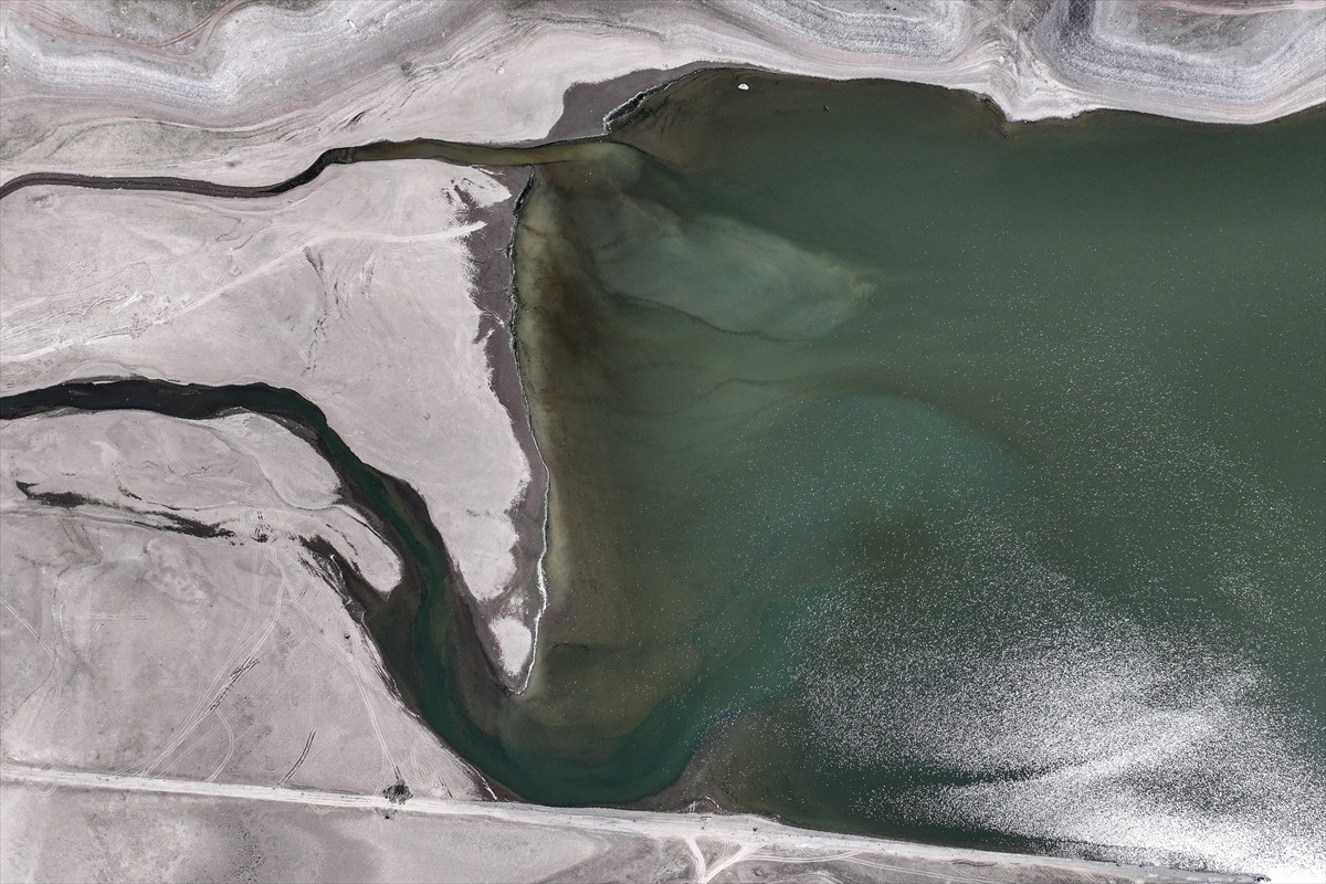 Ankara'daki barajlarda doluluk oranı bu ay itibarıyla yüzde 26,68 olarak ölçüldü. Ankara Su ve...