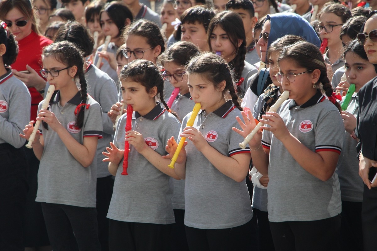 Antalya'nın Alanya ilçesinde 18 Mart Şehitleri Anma Günü ve Çanakkale Zaferi'nin 110. yıl dönümü...