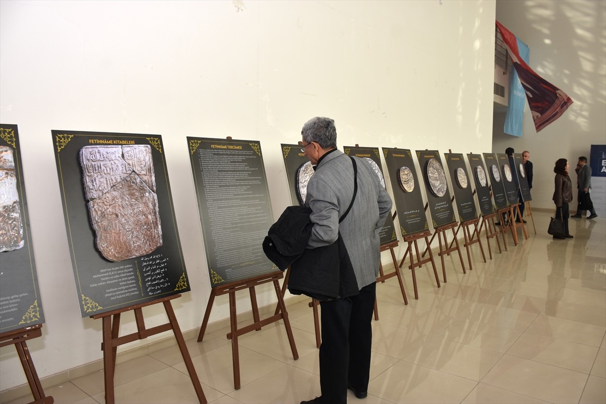 Antalya'nın fethinin 818. yılı anısına Akdeniz Üniversitesi’nde fetih sempozyumu ve sergi...