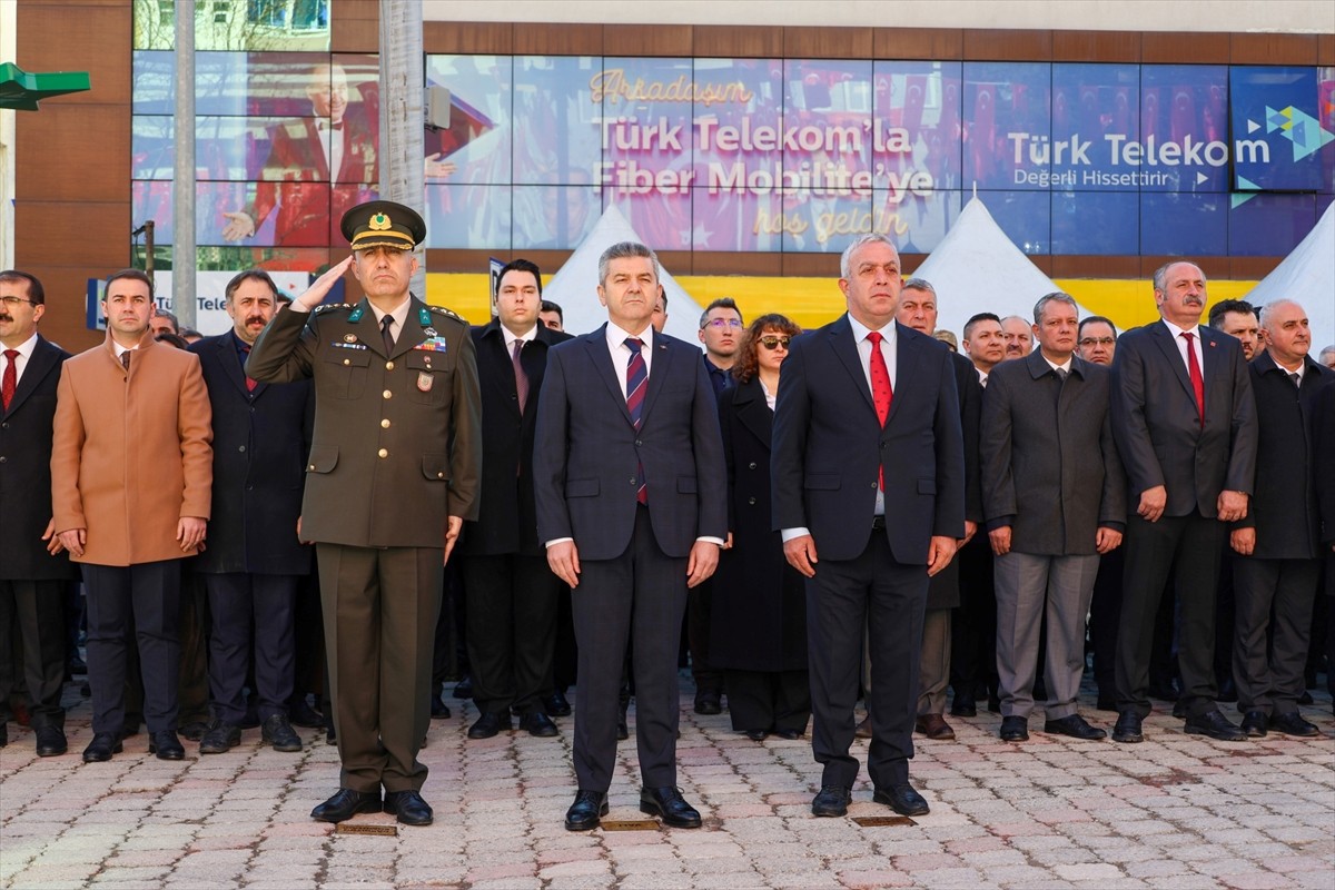 Artvin'in düşman işgalinden kurtuluşunun 104'üncü yıl dönümü dolayısıyla tören düzenlendi. Valilik...