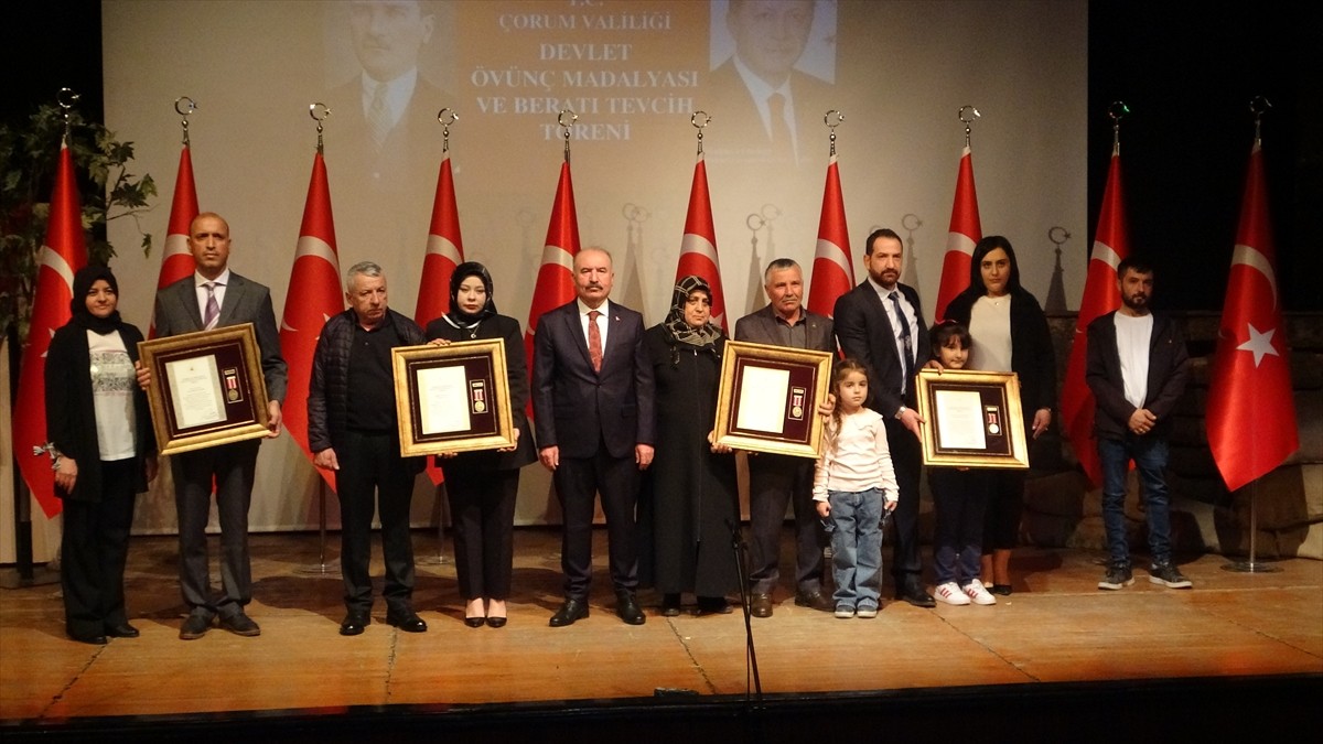 Çorum’da 18 Mart Çanakkale Şehitlerini Anma Günü etkinlikleri kapsamında, Çorum Devlet Tiyatrosu...