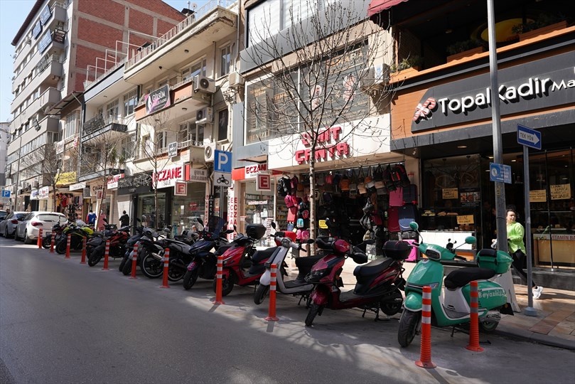 Denizli'de Motosiklet Park Sorunu Tarihe Karışıyor!