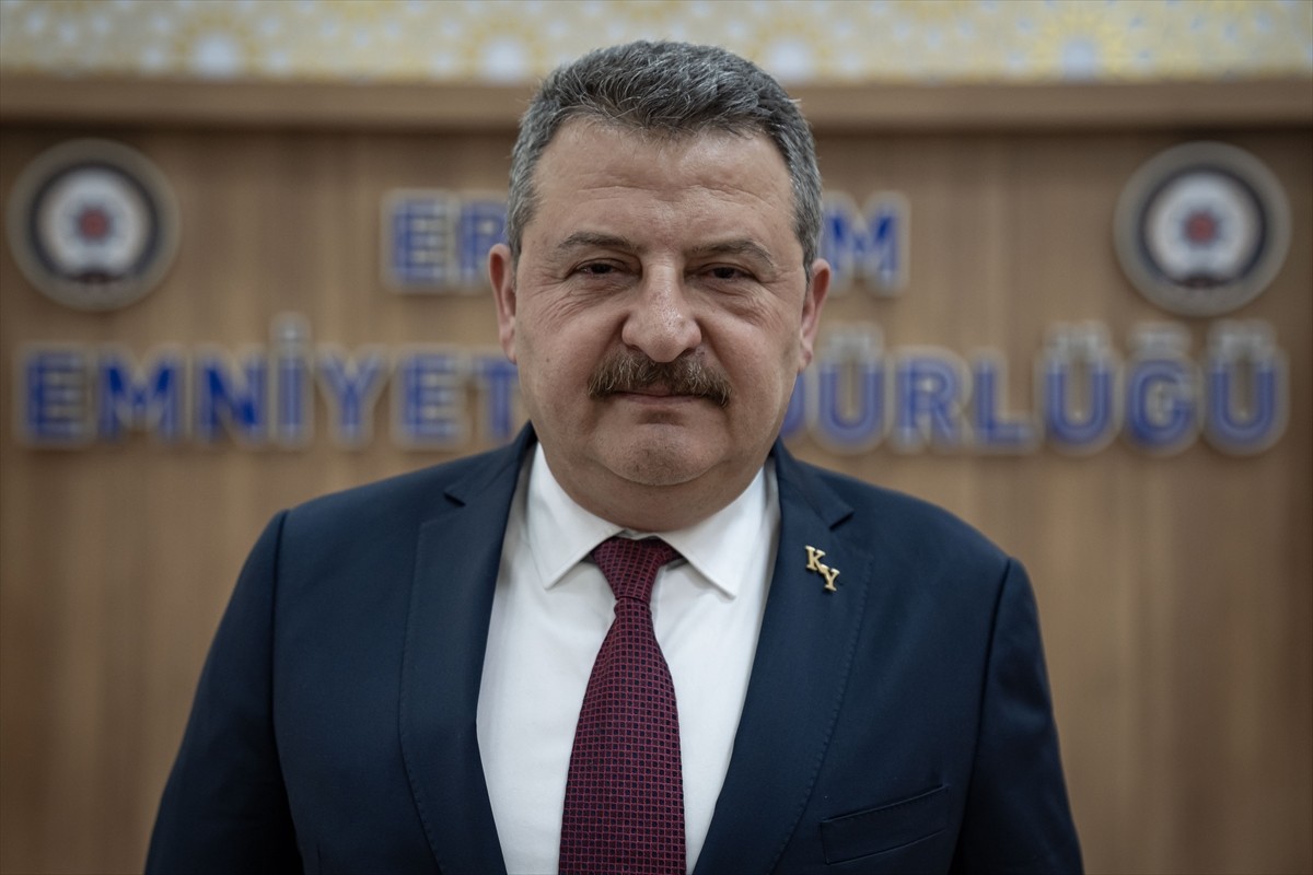 Erzurum İl Emniyet Müdürlüğü, "Gelecek Biziz" projesi kapsamında suça karışmaktan koruduğu...