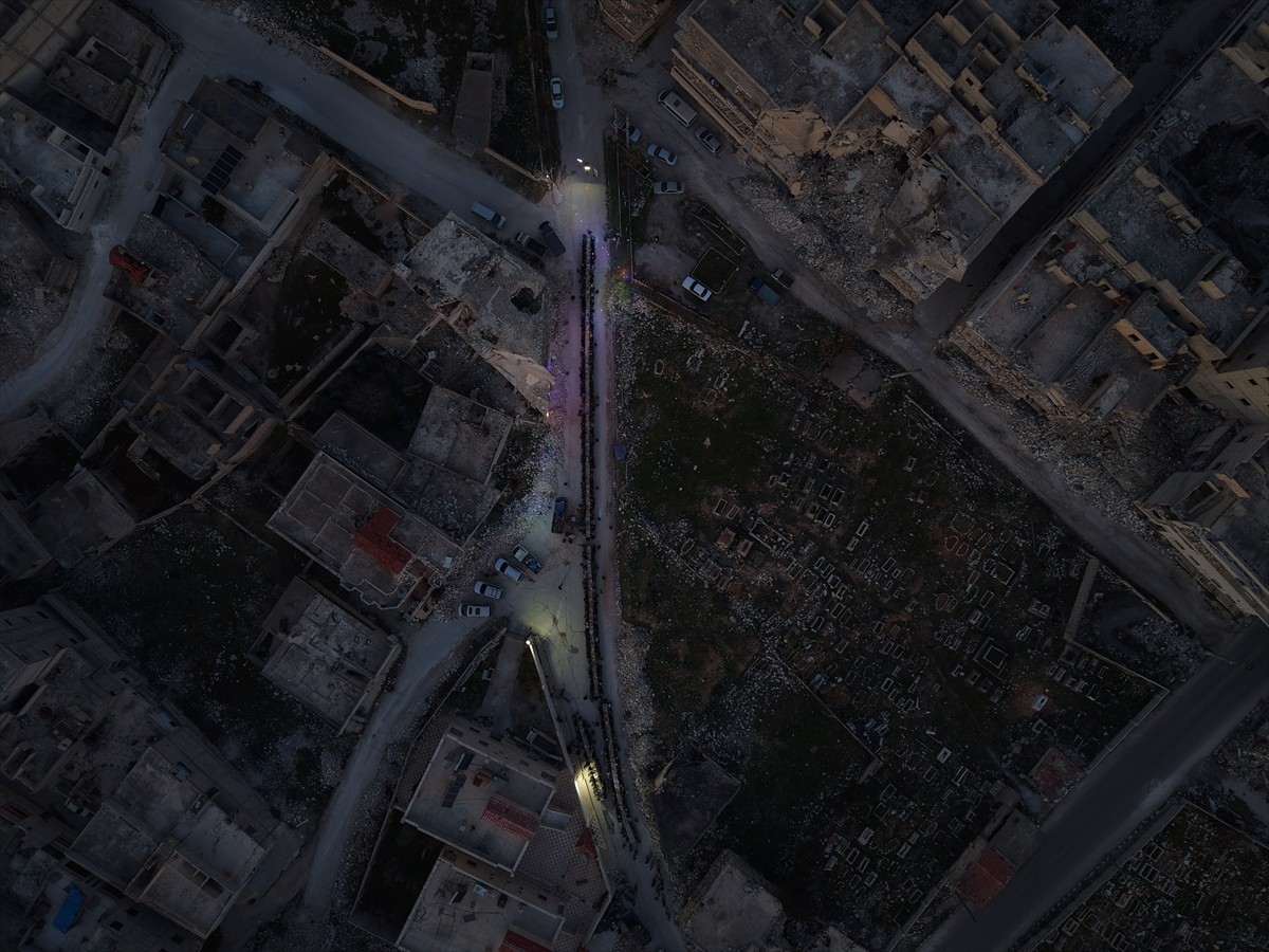 İnsan Hak ve Hürriyetleri (İHH) İnsani Yardım Vakfı, Suriye'nin Halep vilayetinin Kefer Hamra...