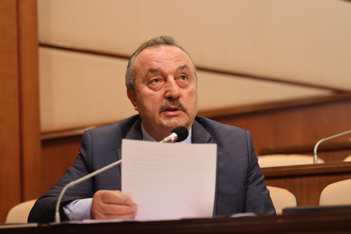 İstanbul Büyükşehir Belediyesi (İBB) Meclisi mart ayı toplantılarının ikinci oturumu Meclis 1....