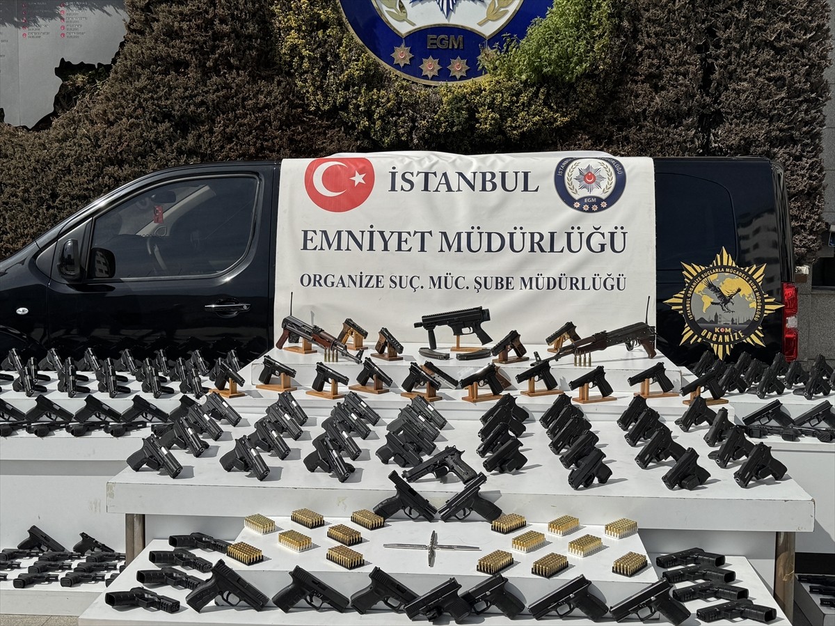 İstanbul Emniyet Müdürlüğü Organize Suçlarla Mücadele Şube Müdürlüğü ekiplerince, İstanbul'da iki...