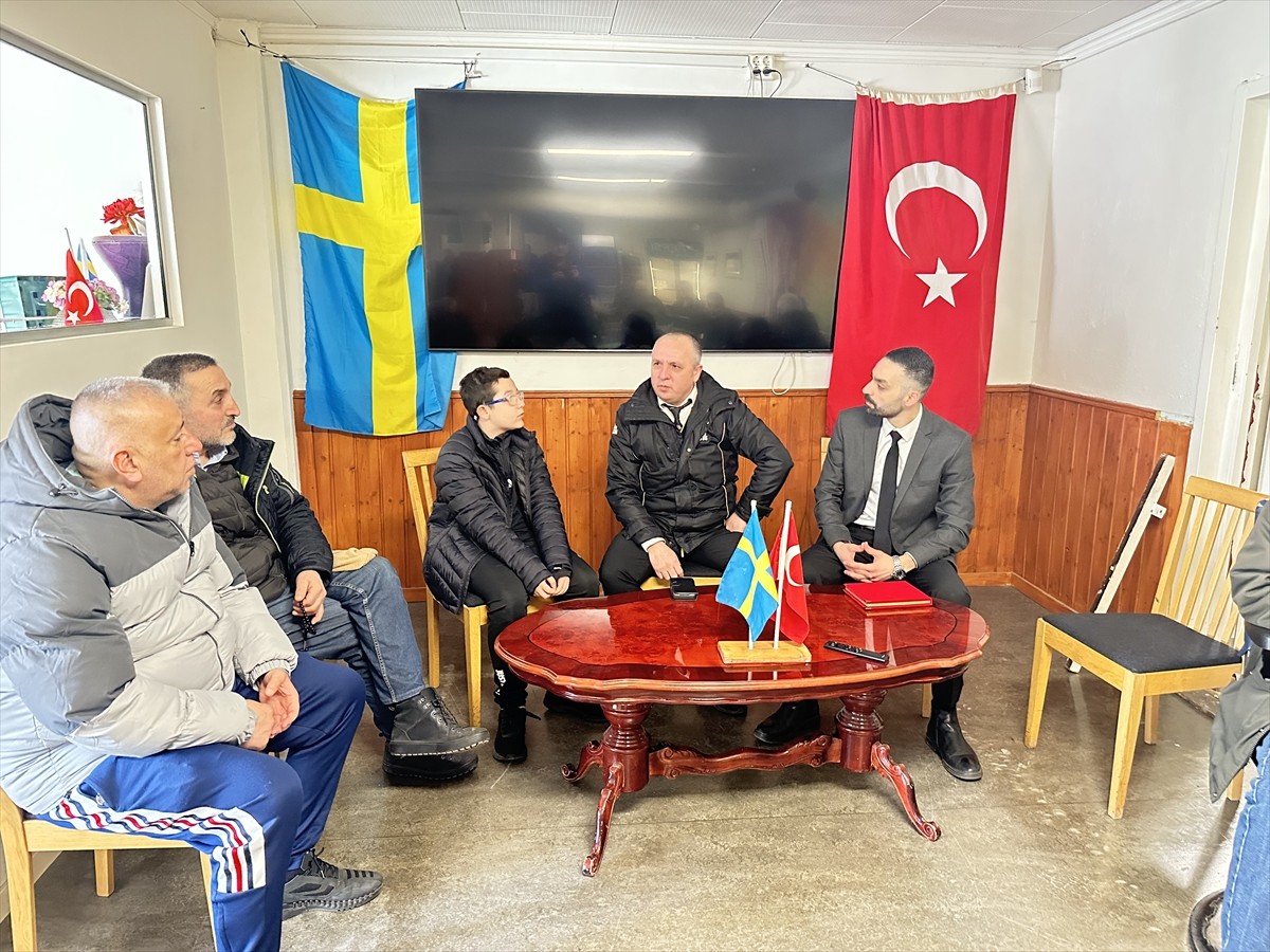 İsveç'in başkenti Stockholm'deki Upplands Vasby bölgesine bağlı Prastgardsvegen Mahallesi'nde...