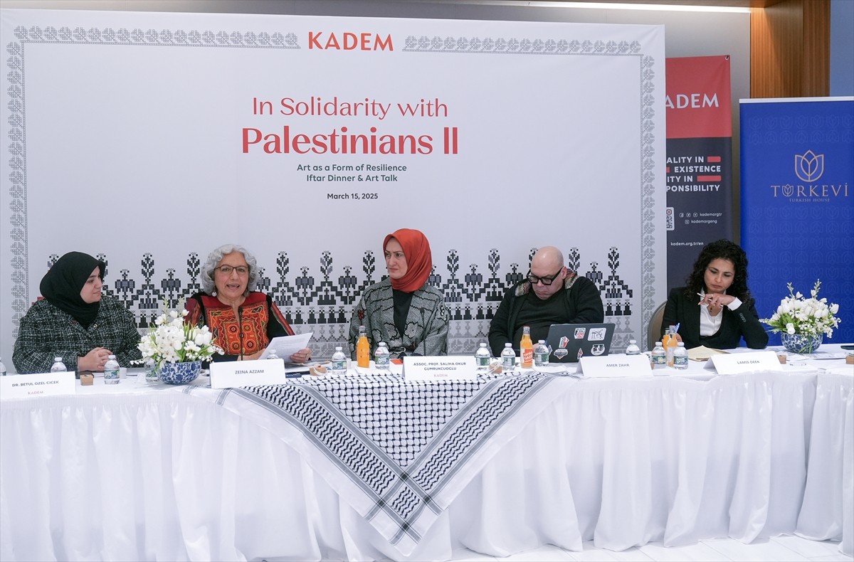 Kadın ve Demokrasi Vakfı (KADEM) tarafından ABD'de "Filistin'de Bir Direniş Biçimi Olarak Sanat"...