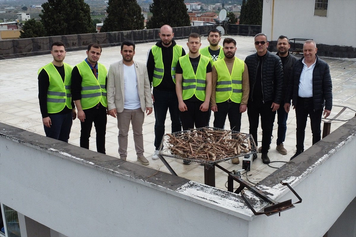 Manisa Celal Bayar Üniversitesi (MCBÜ) Turgutlu Meslek Yüksekokulu öğrencileri, bölgede yuvasız...