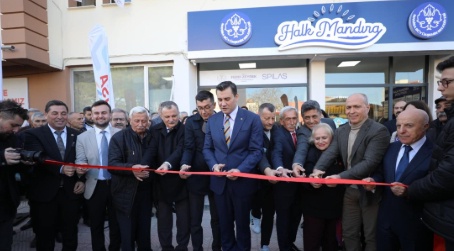 Manisa'da Halk Mandıra Projesi: Uygun Fiyatlı Süt Ürünleri