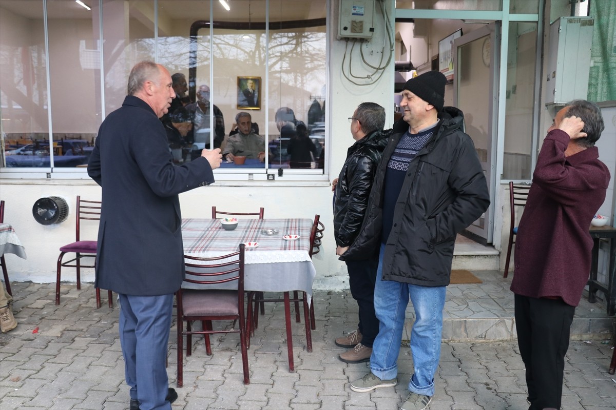 Memleket Partisi Genel Başkanı Muharrem İnce, Ramazan Bayramı namazını memleketi Yalova'da eda...