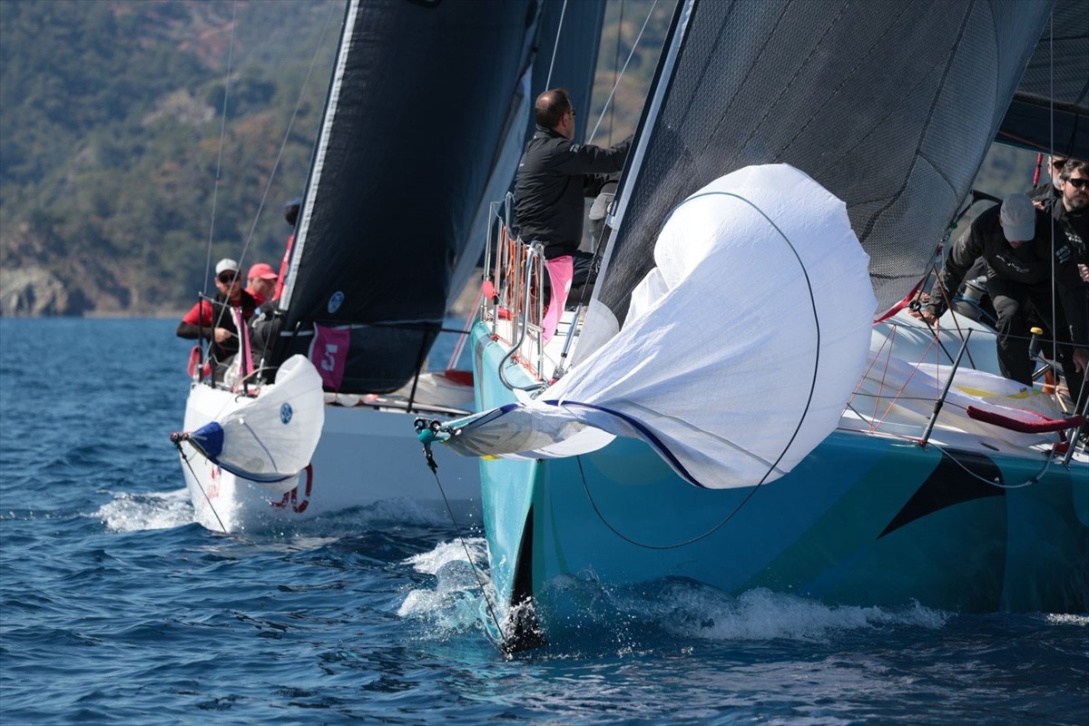 Muğla'nın Fethiye ilçesinde düzenlenen Göcek Kış Trofesi Yat Yarışları'nın 3. ayağı başladı. Göcek...