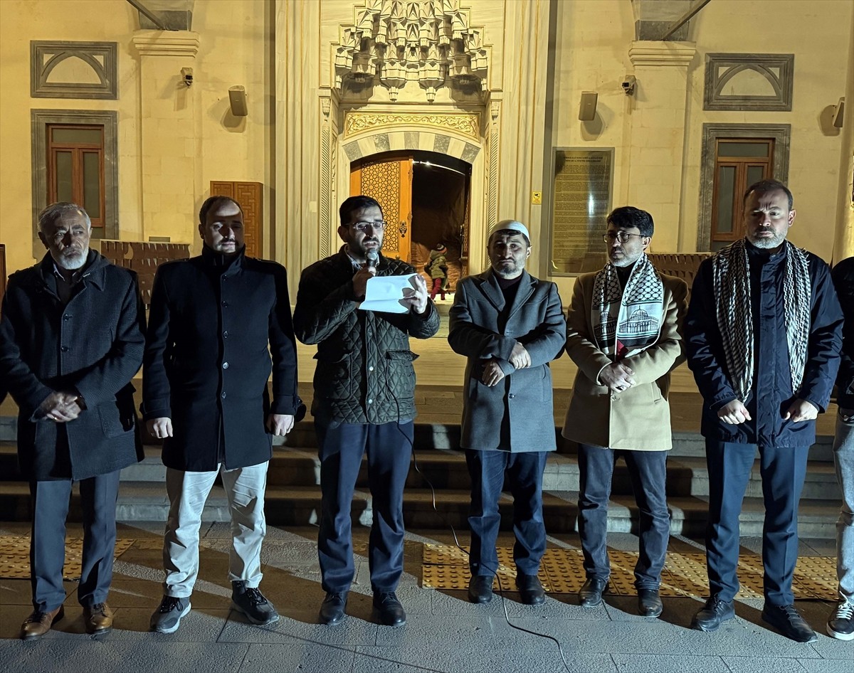 Nevşehir ve Kırıkkale'de, ateşkesi yeniden bozarak Gazze Şeridi'ne düzenlediği saldırılarda...