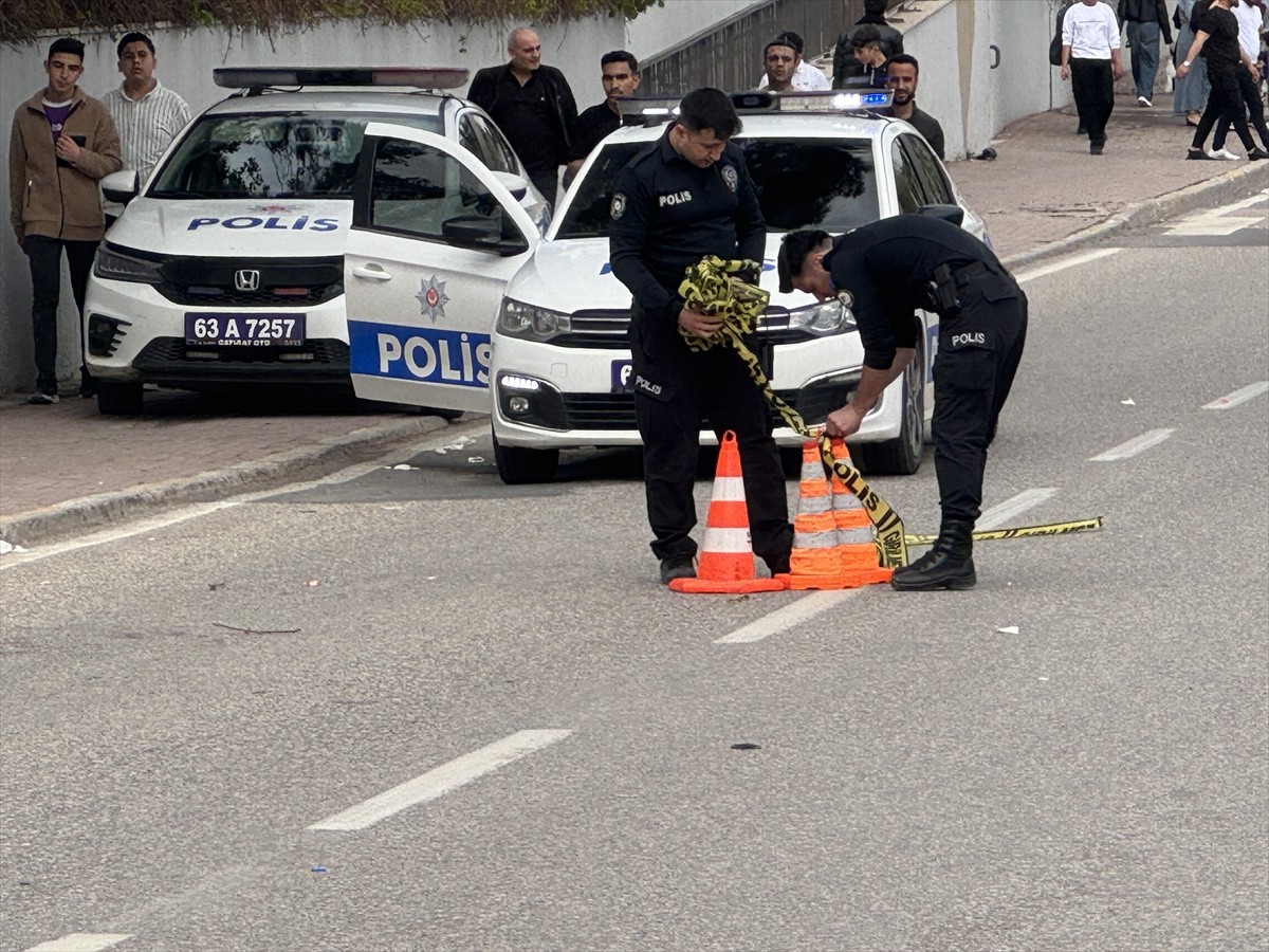 Şanlıurfa'da silahlı saldırıya uğrayan 2 kardeş hayatını kaybetti. Olay yerinde inceleme yapan...