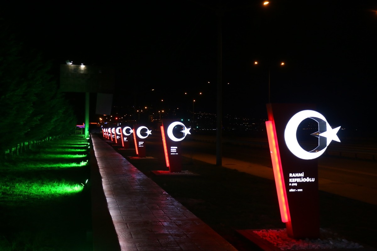 Trabzon'un Arsin ilçesinde 9 şehidin isminin yaşatılacağı "Arsin Şehitler ve Anıt Parkı"...