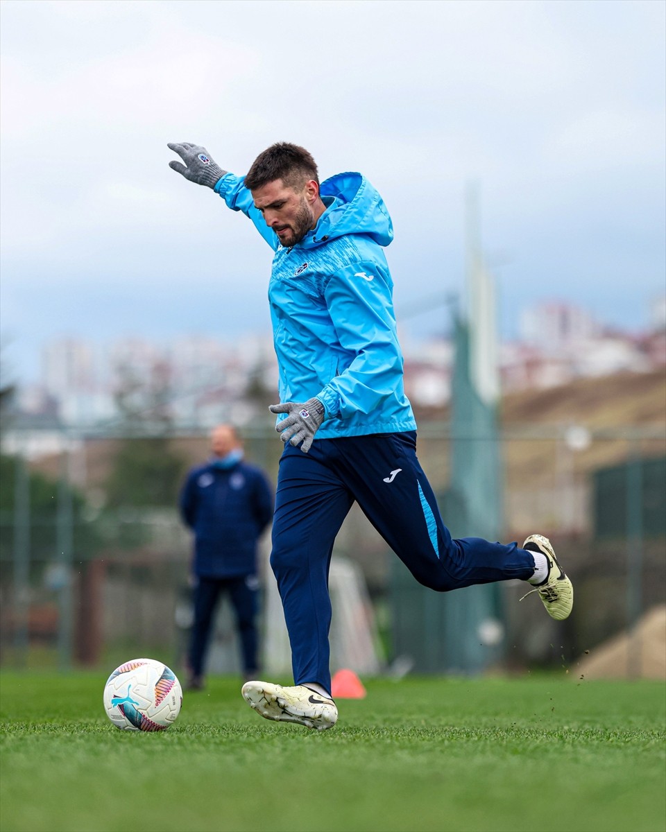 Trabzonspor, Trendyol Süper Lig'in 27. haftasında evinde Atakaş Hatayspor ile yapacağı maçın...