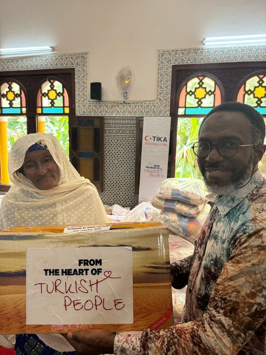 Türk İşbirliği ve Koordinasyon Ajansı Başkanlığı (TİKA), Gabon'un başkenti Librevil'in farklı...