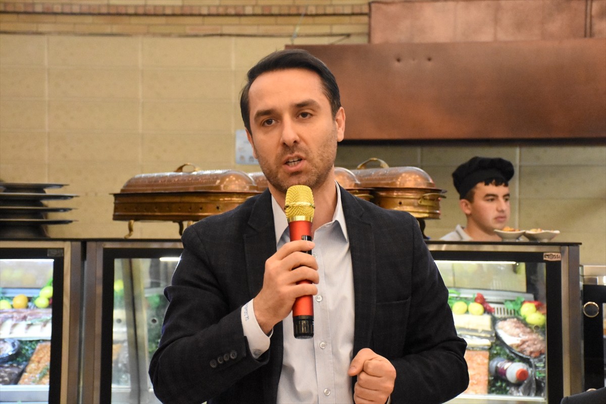 Türkiye'nin Taşkent Büyükelçiliği Eğitim Müşavirliği, Özbekistan’da görev yapan Türk öğretmenler...