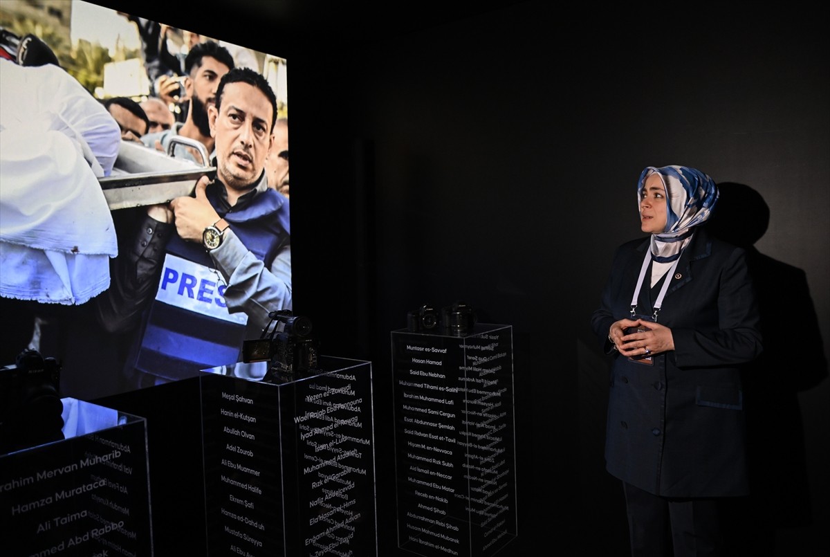 Anadolu Ajansının (AA) "Global İletişim Ortağı" olarak yer aldığı Antalya Diplomasi Forumu 2025...