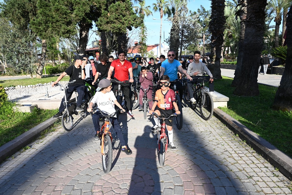 Antalya'nın Kemer ilçesinde 7. Akra Gran Fondo Antalya powered by AG Tohum bisiklet yarışları...