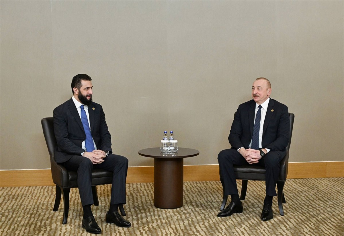 Azerbaycan Cumhurbaşkanı İlham Aliyev (sağda), Anadolu Ajansı'nın (AA) 'Global İletişim Ortağı'...