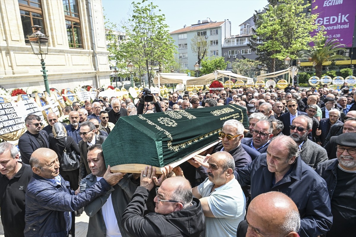 Boyner Holding ile Türk Sanayicileri ve İş İnsanları Derneğinin (TÜSİAD) kurucularından, Boyner...