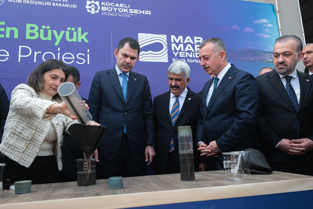 Çevre, Şehircilik ve İklim Değişikliği Bakanı Murat Kurum, Kocaeli Büyükşehir Belediyesi ile İzmit...