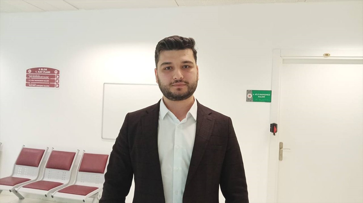 Depremin yine gündemin ilk sırasına oturduğu megakentte hukukçular, kentsel dönüşümün hızlı ve...