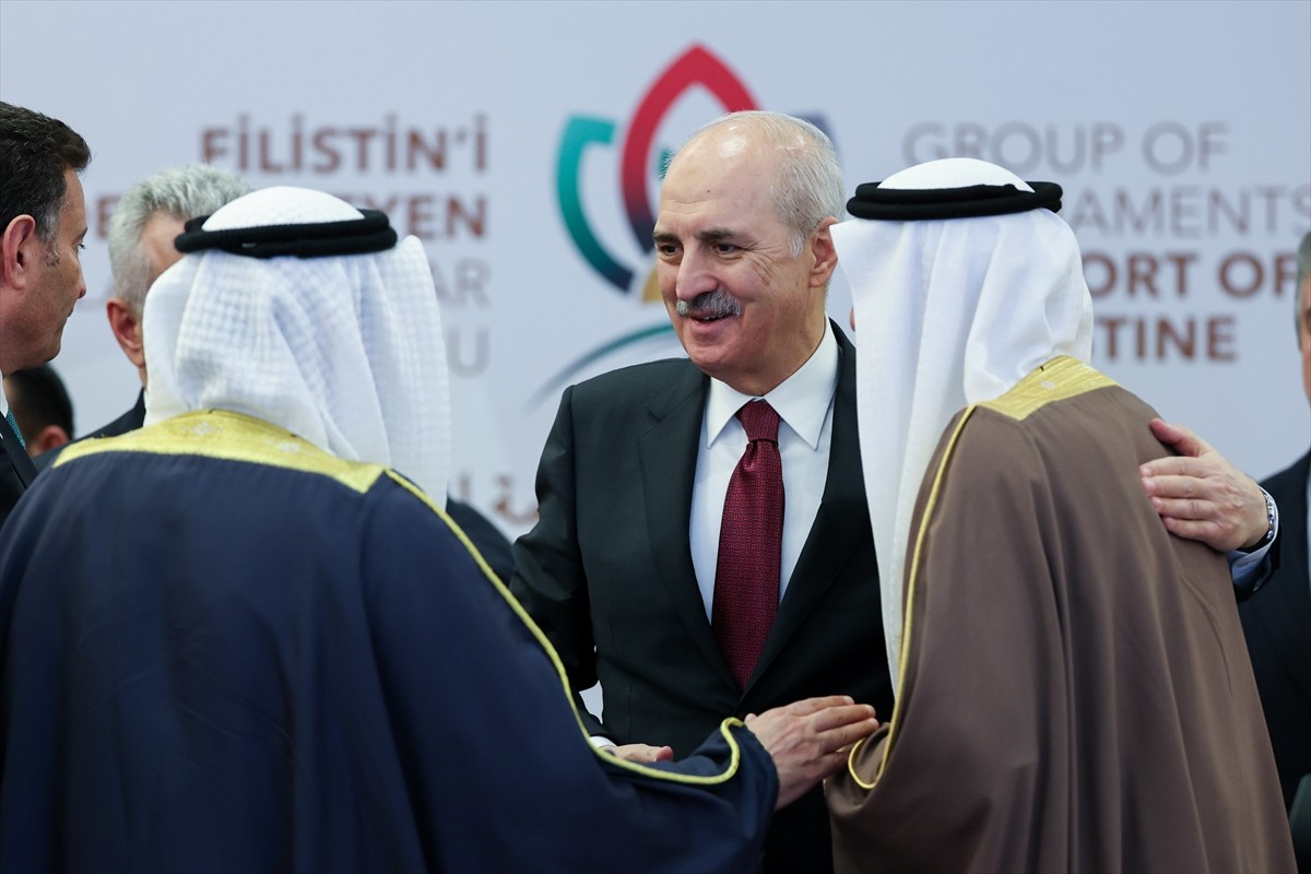 Filistin'i Destekleyen Parlamentolar Grubu'nun yuvarlak masa toplantısı, TBMM Başkanı Numan...