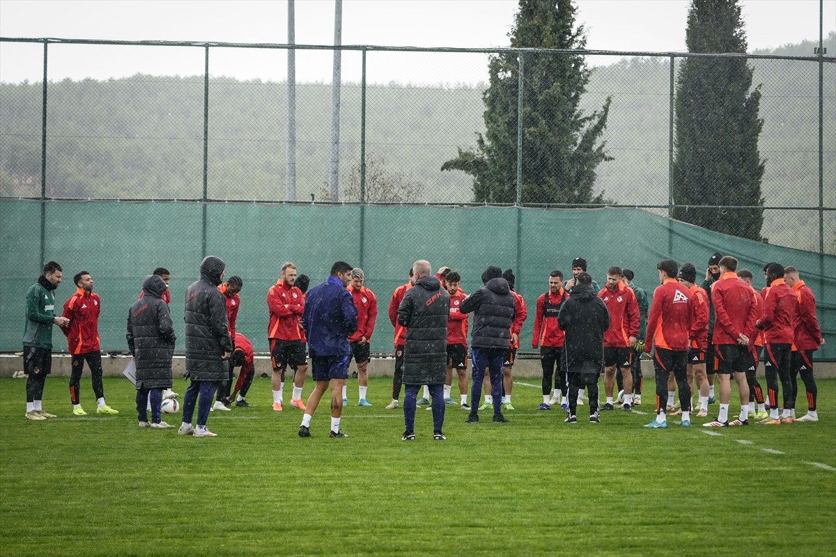 Gaziantep FK, Trendyol Süper Lig'in 30. haftasında 7 Nisan Pazartesi günü deplasmanda Göztepe ile...