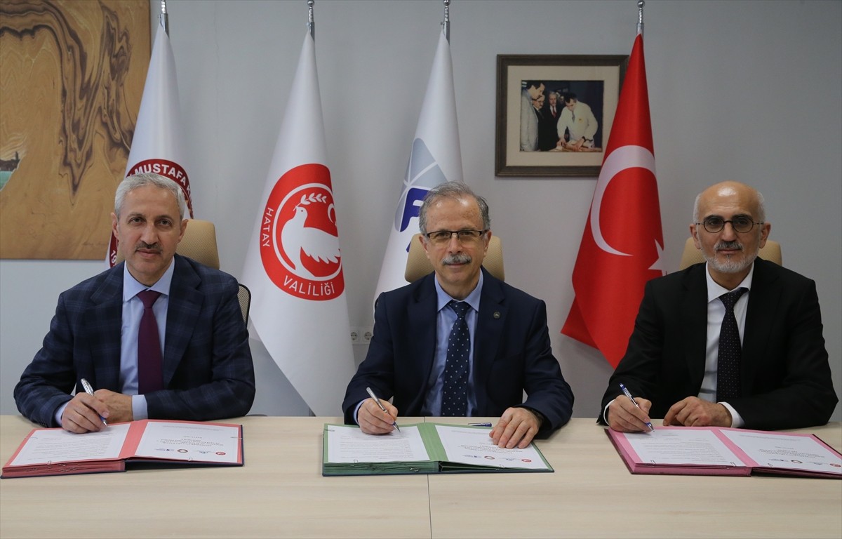 Hatay Engelli Sosyal Girişimcilik Merkezinde Hatay Valiliği, Hatay Mustafa Kemal Üniversitesi...