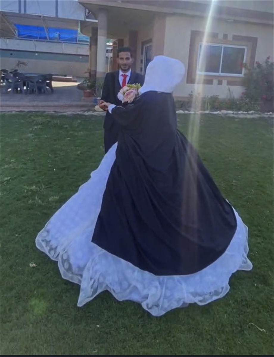 Hayatta İyilik Var Derneğinin, İsrail saldırıları altındaki Gazze halkına moral vermek amacıyla...