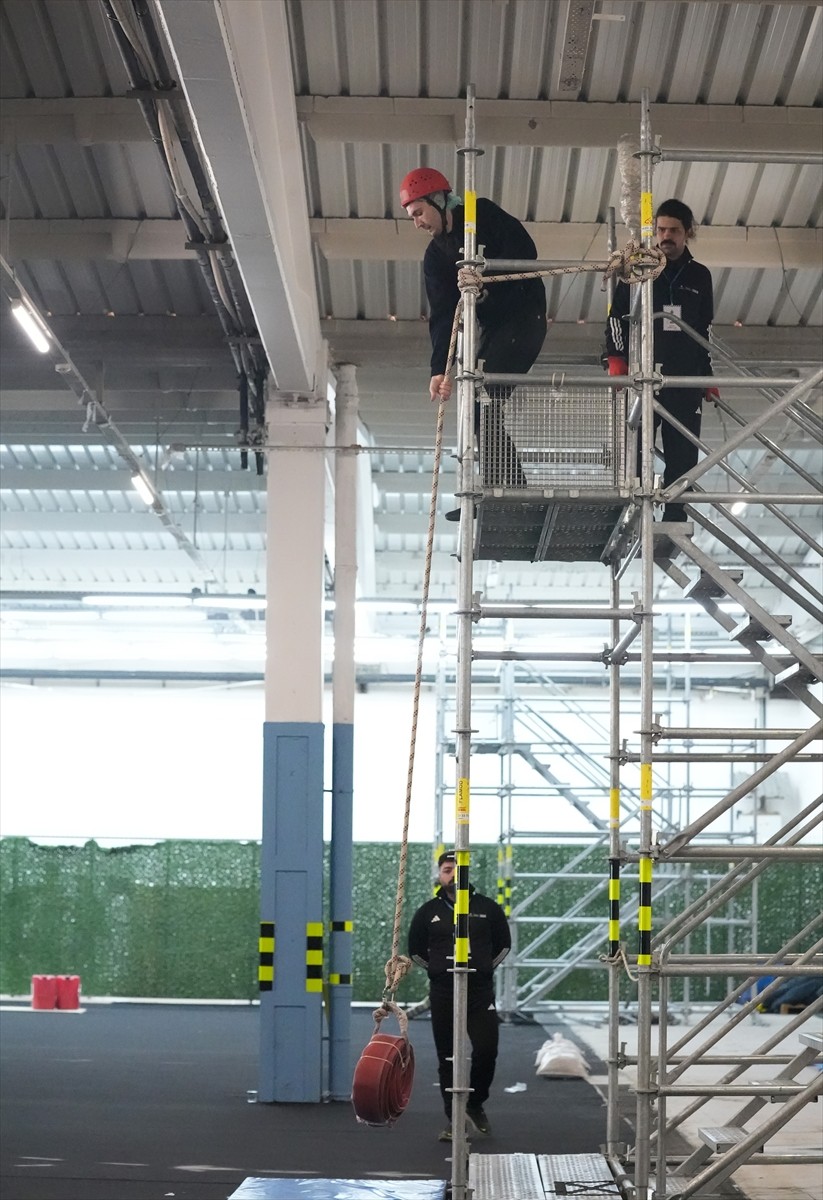 İstanbul Büyükşehir Belediyesi (İBB) 785'i itfaiye eri, 315'i zabıta memuru olmak üzere 1100...