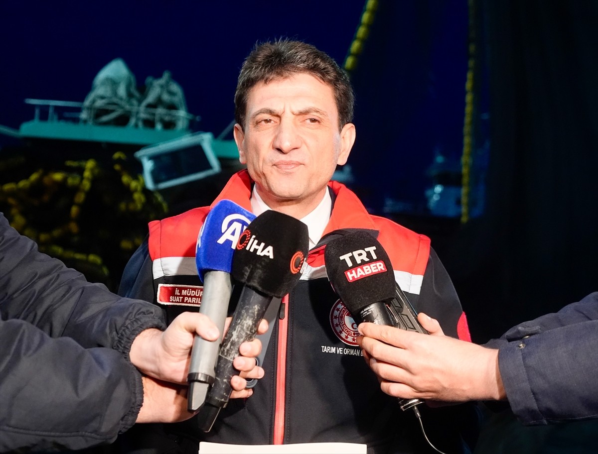 İstanbul İl Tarım ve Orman Müdürü Suat Parıldar, yarın sona erecek su ürünleri av sezonu...