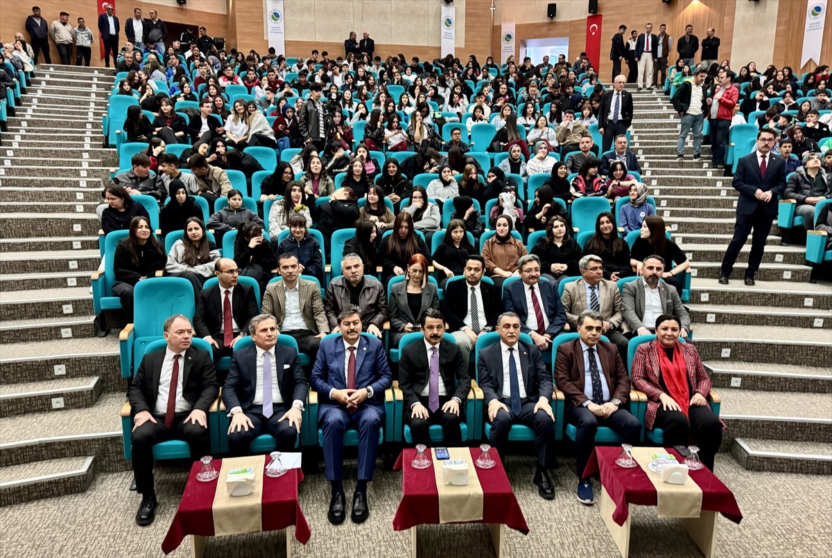 Kırşehir Ahi Evran Üniversitesi (KAEÜ) ile Milli Eğitim Bakanlığı Mesleki ve Teknik Eğitim Genel...
