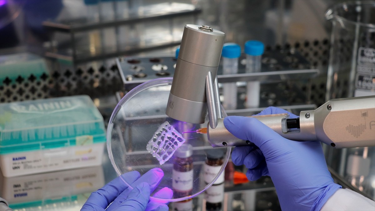 Kocaeli'de faaliyet gösteren biyoteknoloji firması tarafından hasarlı dokuların onarımına yönelik...