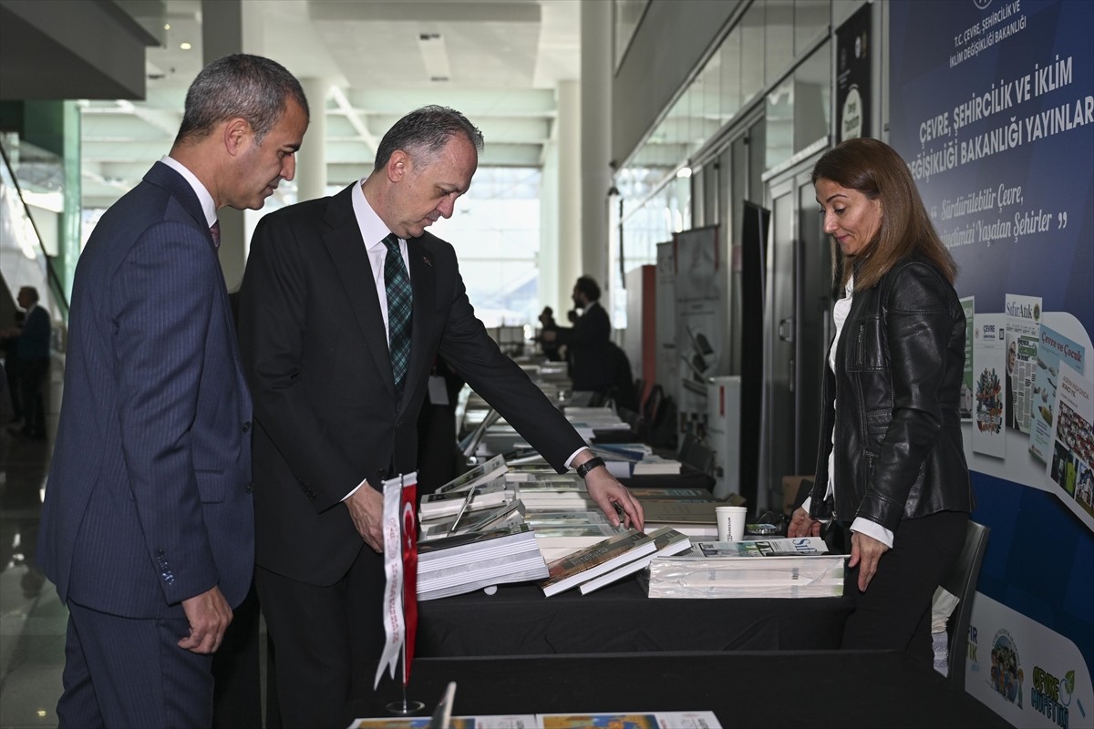 Kültür ve Turizm Bakanlığının katkısıyla ATO Congresium Kongre ve Sergi Merkezi'nde "Entelektüel...