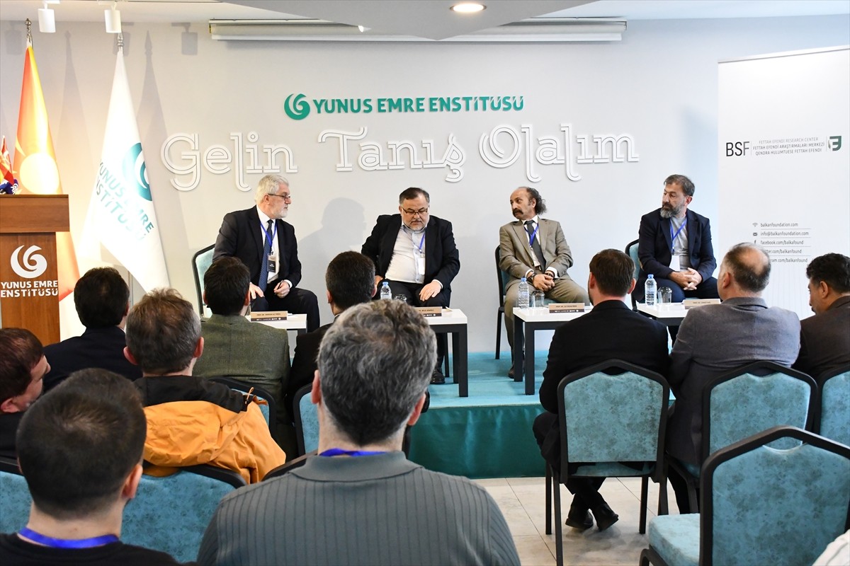 Kuzey Makedonya'nın başkenti Üsküp'te "İkinci Uluslararası Balkanların Şairi ve Alimi Abdülfettah...