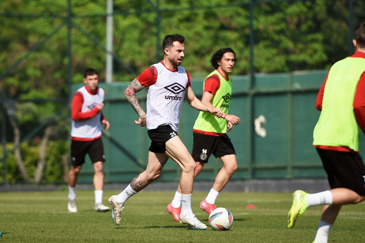 Manisa FK, Trendyol 1. Lig’in 37. haftasında sahasında Teksüt Bandırmaspor ile oynayacağı maçın...