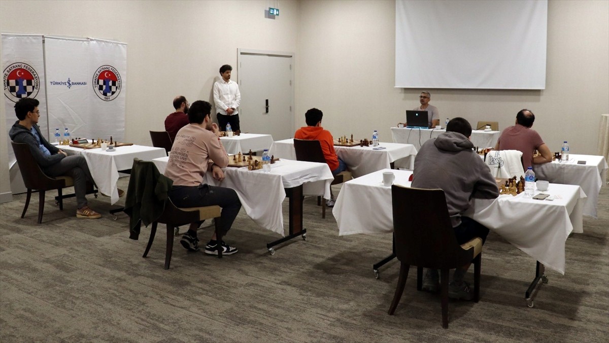 Milli Satranç Takımı, Hindistanlı ünlü antrenör Ramesh Ramachandran Balagurunathan ile Muğla'da...