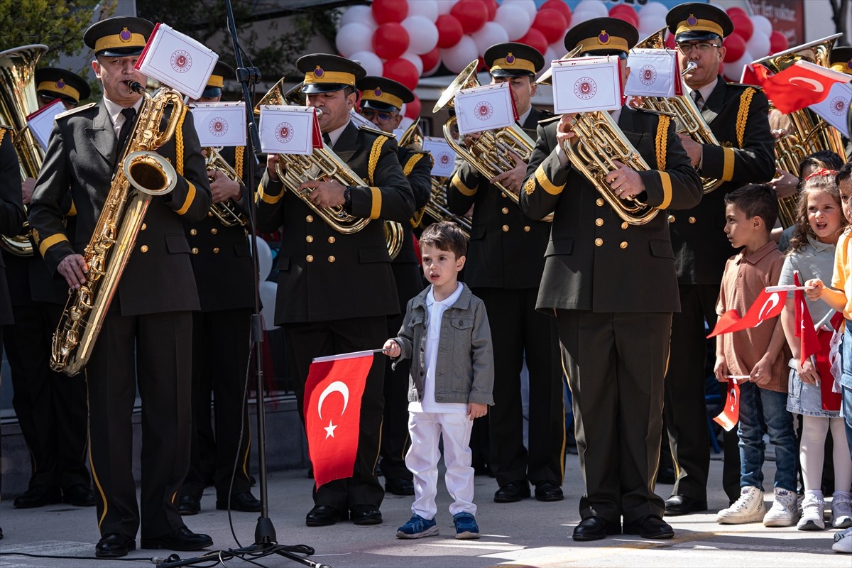 Milli Savunma Bakanlığı (MSB) Armoni Mızıkası Komutanlığı, 23 Nisan Ulusal Egemenlik ve Çocuk...
