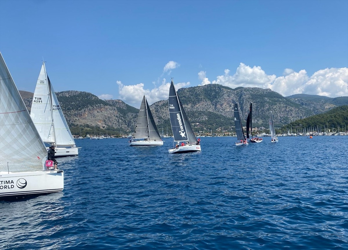 Muğla'nın Fethiye ilçesinde düzenlenen Göcek Kış Trofesi Yat Yarışları'nın 4. ayağı başladı. Göcek...