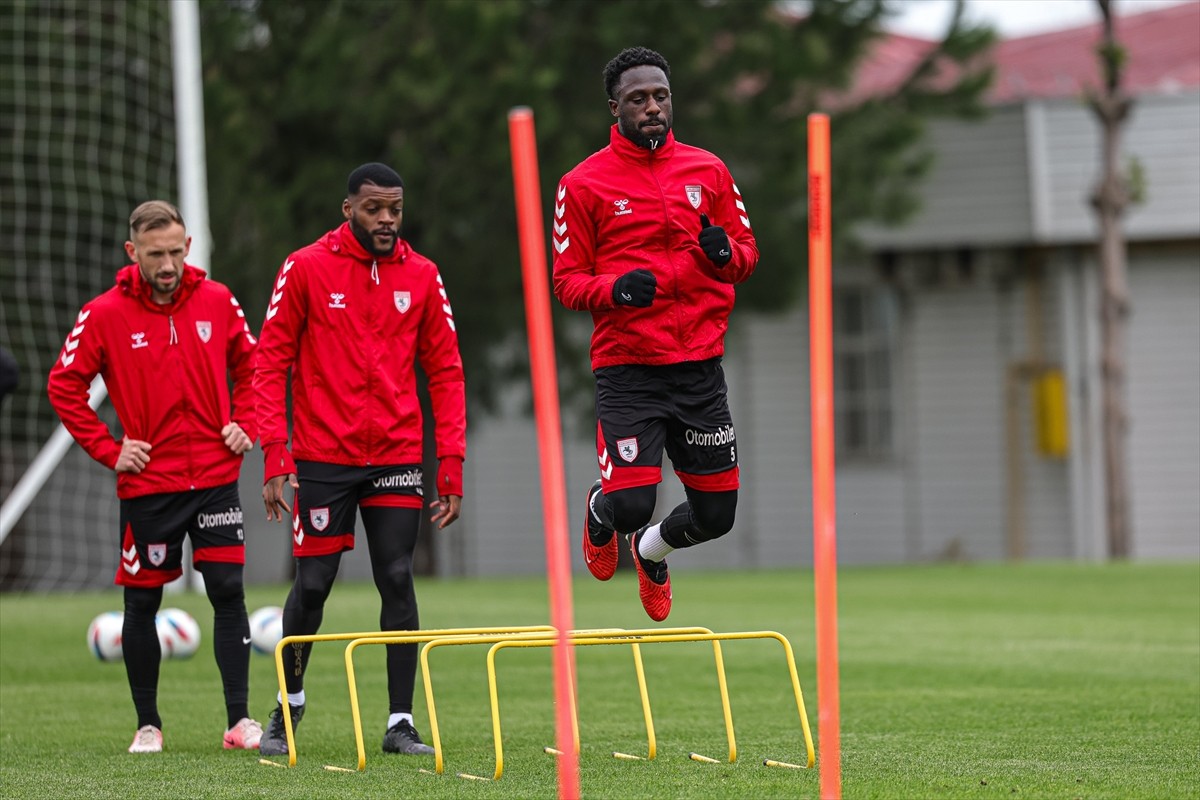  Reeder Samsunspor, Trendyol Süper Lig'in 31. haftasında 11 Nisan Cuma günü sahasında Galatasaray...