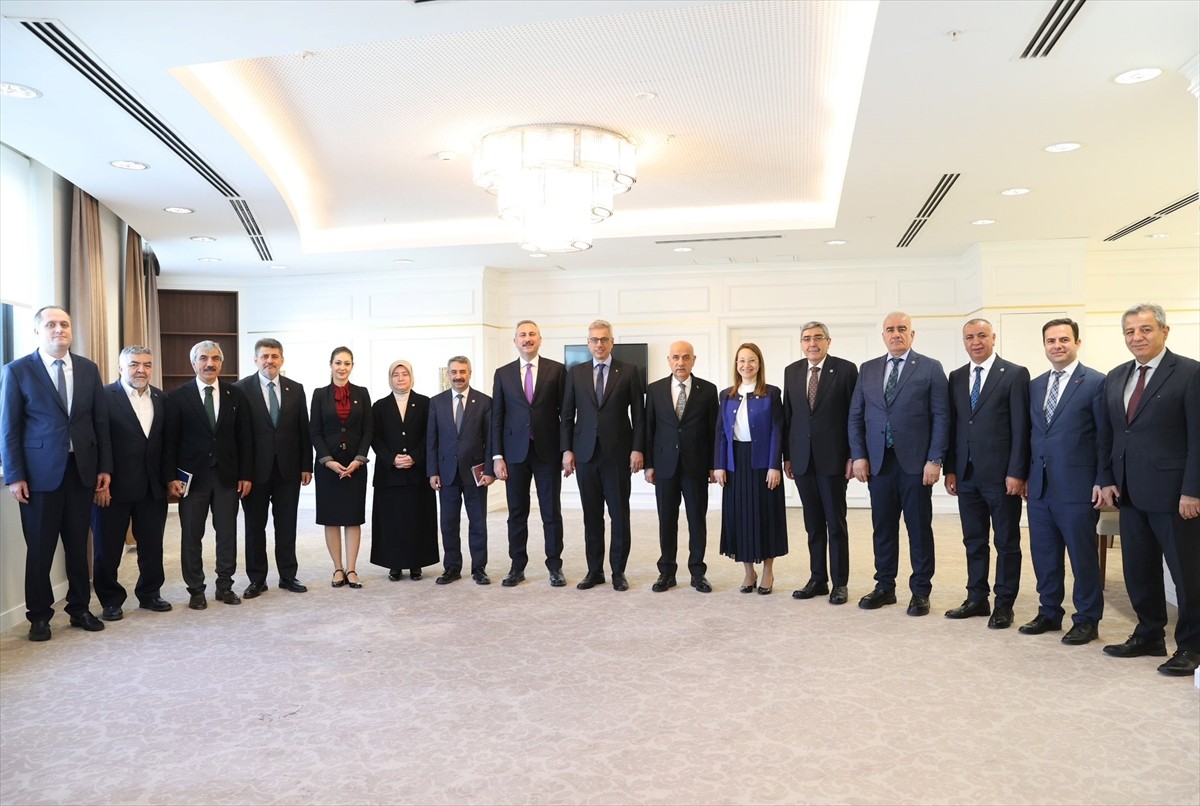 Sağlık Bakanı Kemal Memişoğlu, AK Parti ve MHP'nin Adıyaman, Gaziantep, Kahramanmaraş, Kilis...