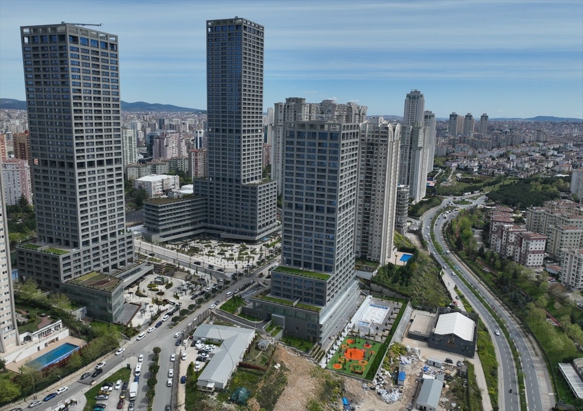 Tasarruf Mevduatı Sigorta Fonu (TMSF) güvencesiyle hayata geçirilen Ataşehir Modern projesinde ilk...